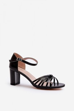 Sandały Model Pyrrette 24SD98-6765 Black - Step in style Step in style