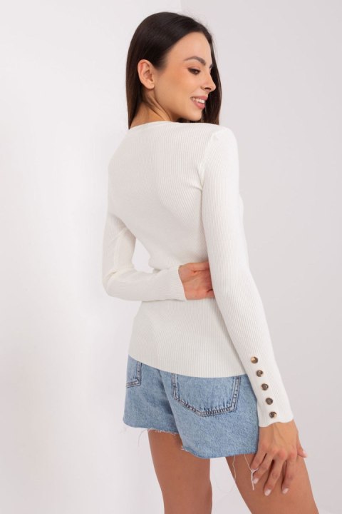 Sweter Damski Model PM-SW-PM685.39P Ecru - Factory Price Factory Price Sweter Damski Model PM-SW-PM685.39P Ecru - Factory Price Factory Price