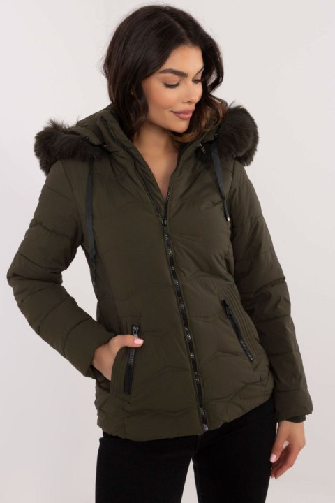 Kurtka Damska Model SK-KR-HH-2404.71P Khaki - Factory Price Factory Price Kurtka Damska Model SK-KR-HH-2404.71P Khaki - Factory Price Factory Price