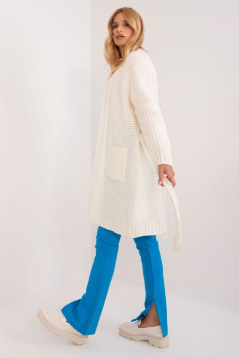 Sweter Kardigan Model BA-SW-1464.66 Ecru - Badu Badu Sweter Kardigan Model BA-SW-1464.66 Ecru - Badu Badu