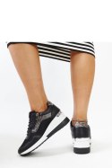 Czarne sneakersy damskie na koturnie CROSS JEANS - Solea Solea Czarne sneakersy damskie na koturnie CROSS JEANS - Solea Solea