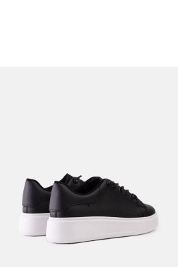 Czarne sneakersy z efektownym zdobieniem Asmait - Solea Solea