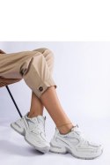 Białe sneakersy na masywnej podeszwie Adoma - Solea Solea Białe sneakersy na masywnej podeszwie Adoma - Solea Solea