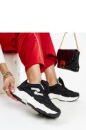 Czarne sneakersy na masywnej podeszwie Gergely - Solea Solea Czarne sneakersy na masywnej podeszwie Gergely - Solea Solea