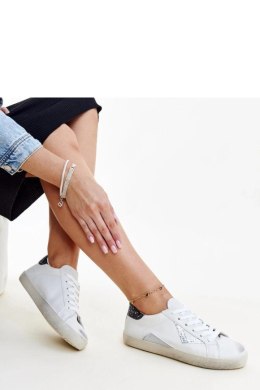 Białe sneakersy z efektem ,,znoszenia`` Gombola - Solea Solea