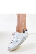 Białe sneakersy z efektem ,,znoszenia`` Gombola - Solea Solea Białe sneakersy z efektem ,,znoszenia`` Gombola - Solea Solea