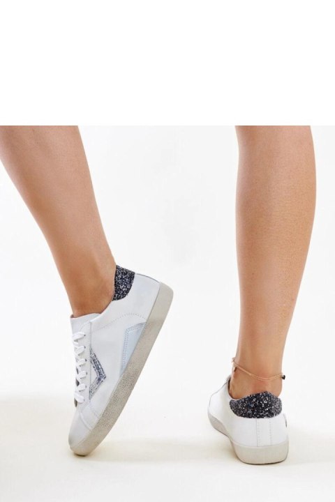 Białe sneakersy z efektem ,,znoszenia`` Gombola - Solea Solea Białe sneakersy z efektem ,,znoszenia`` Gombola - Solea Solea