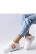 Białe sneakersy zdobione różową klamerką Ike - Solea Solea Białe sneakersy zdobione różową klamerką Ike - Solea Solea