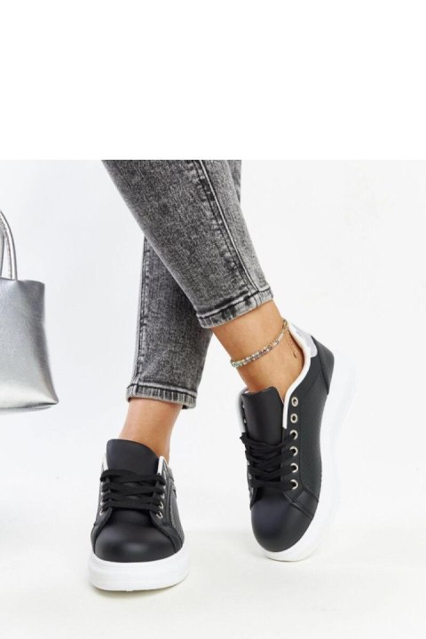 Czarne sneakersy z ozdobnymi cyrkoniami Perica - Solea Solea Czarne sneakersy z ozdobnymi cyrkoniami Perica - Solea Solea