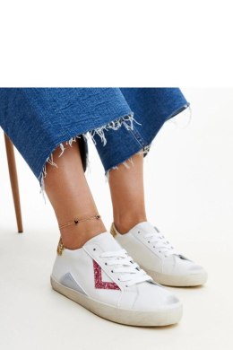 Białe sneakersy z efektem ,,znoszenia`` Gombola - Solea Solea