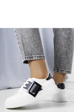 Białe sneakersy zdobione czarną klamerką Toni - Solea Solea