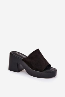 Sandał Klapki Model Omeisa 8338-273 Black - Step in style Step in style