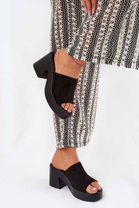 Sandał Klapki Model Omeisa 8338-273 Black - Step in style Step in style Sandał Klapki Model Omeisa 8338-273 Black - Step in style Step in style