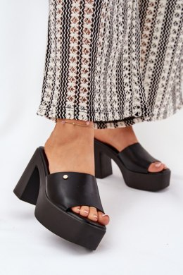 Sandał Klapki Model Tamirella 218-2 Black - Step in style Step in style