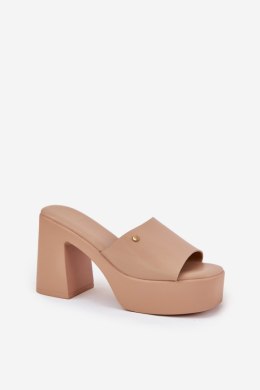 Sandał Klapki Model Tamirella 218-2 Khaki - Step in style Step in style