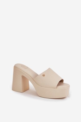 Sandał Klapki Model Tamirella 218-2 Light Beige - Step in style Step in style