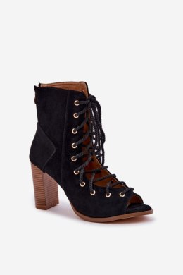 Sandały Model Ivelseki M391 Black - Step in style Step in style