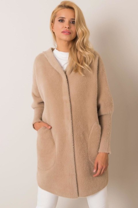 Płaszcz Damski Model MBM-PL-1518.95P Beige - MBM MBM Płaszcz Damski Model MBM-PL-1518.95P Beige - MBM MBM