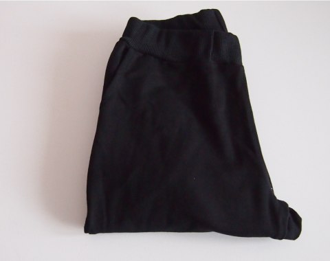 SPODNIE PIRAT R.152-158 SPODNIE PIRAT R.152-158