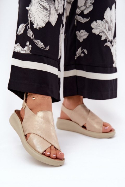 Sandały Model Tosmelia RMR24142-2 Gold - Step in style Step in style