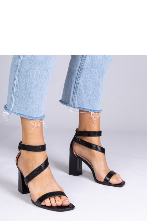 Sandały Model Runaz H8-283 Black - PRIMO PRIMO Sandały Model Runaz H8-283 Black - PRIMO PRIMO