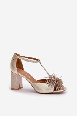 Sandały Model Laura Messi 2758 Gold - Step in style Step in style