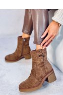 Botki na szerokim obcasie COOKE KHAKI - Inello Inello Botki na szerokim obcasie COOKE KHAKI - Inello Inello
