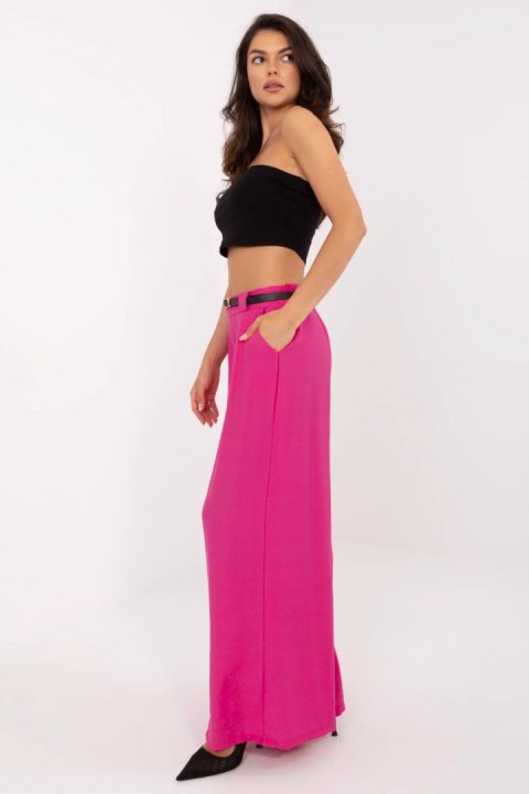 Spodnie Damskie Model MI-SP-A2476.95 Fuksja - Italy Moda Italy Moda Spodnie Damskie Model MI-SP-A2476.95 Fuksja - Italy Moda Italy Moda