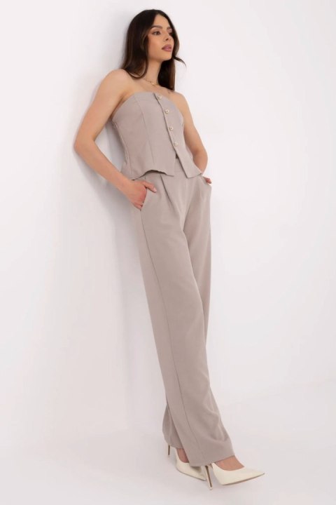 Spodnie Komplet Model MI-KMPL-A2349.75 Dark Beige - Italy Moda Italy Moda Spodnie Komplet Model MI-KMPL-A2349.75 Dark Beige - Italy Moda Italy Moda