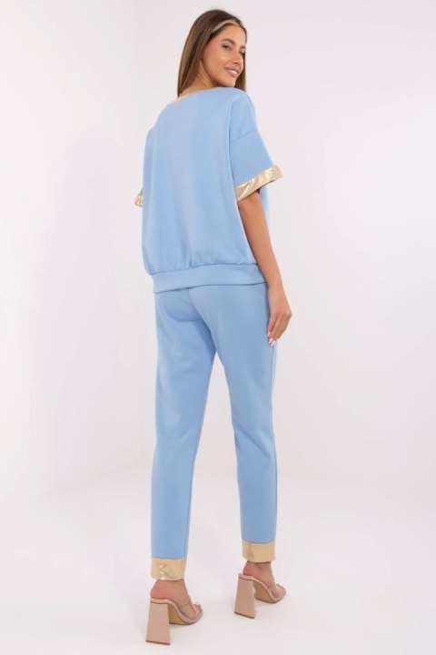 Spodnie Komplet Model MI-KMPL-M61941.96 Blue - Italy Moda Italy Moda Spodnie Komplet Model MI-KMPL-M61941.96 Blue - Italy Moda Italy Moda