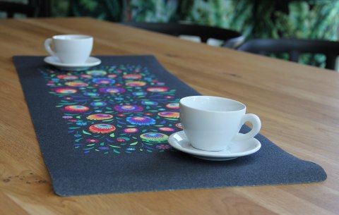 Bieżnik na stół OBEREK 95x33 cm Bieżnik na stół OBEREK 95x33 cm