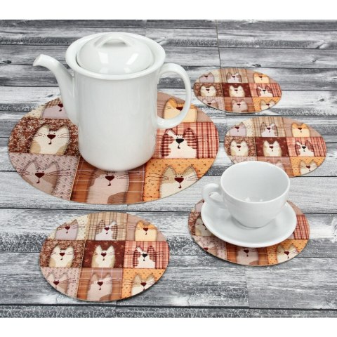 Zestaw podkładek na stół okrągłych 1+4 - PEXESO BEIGE Zestaw podkładek na stół okrągłych 1+4 - PEXESO BEIGE