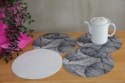 Zestaw podkładek na stół okrągłych 4D - FRAGILE Zestaw podkładek na stół okrągłych 4D - FRAGILE