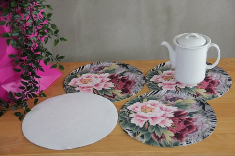 Zestaw podkładek na stół okrągłych 4D - IKEBANA Zestaw podkładek na stół okrągłych 4D - IKEBANA