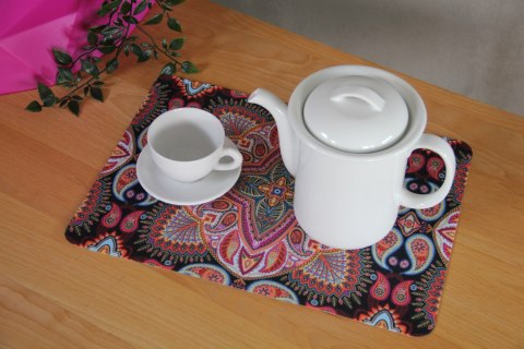 Podkładka - POLKA - 29 cm x 42 cm Podkładka - POLKA - 29 cm x 42 cm