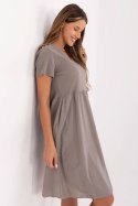 Sukienka Model DHJ-SK-25370.85 Dark Beige - Italy Moda Italy Moda Sukienka Model DHJ-SK-25370.85 Dark Beige - Italy Moda Italy Moda