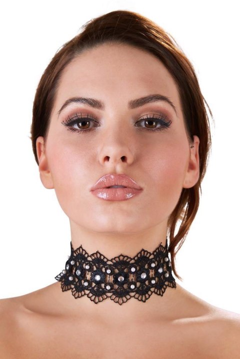 Naszyjnik obroża choker haftowany z kamykami Naszyjnik obroża choker haftowany z kamykami